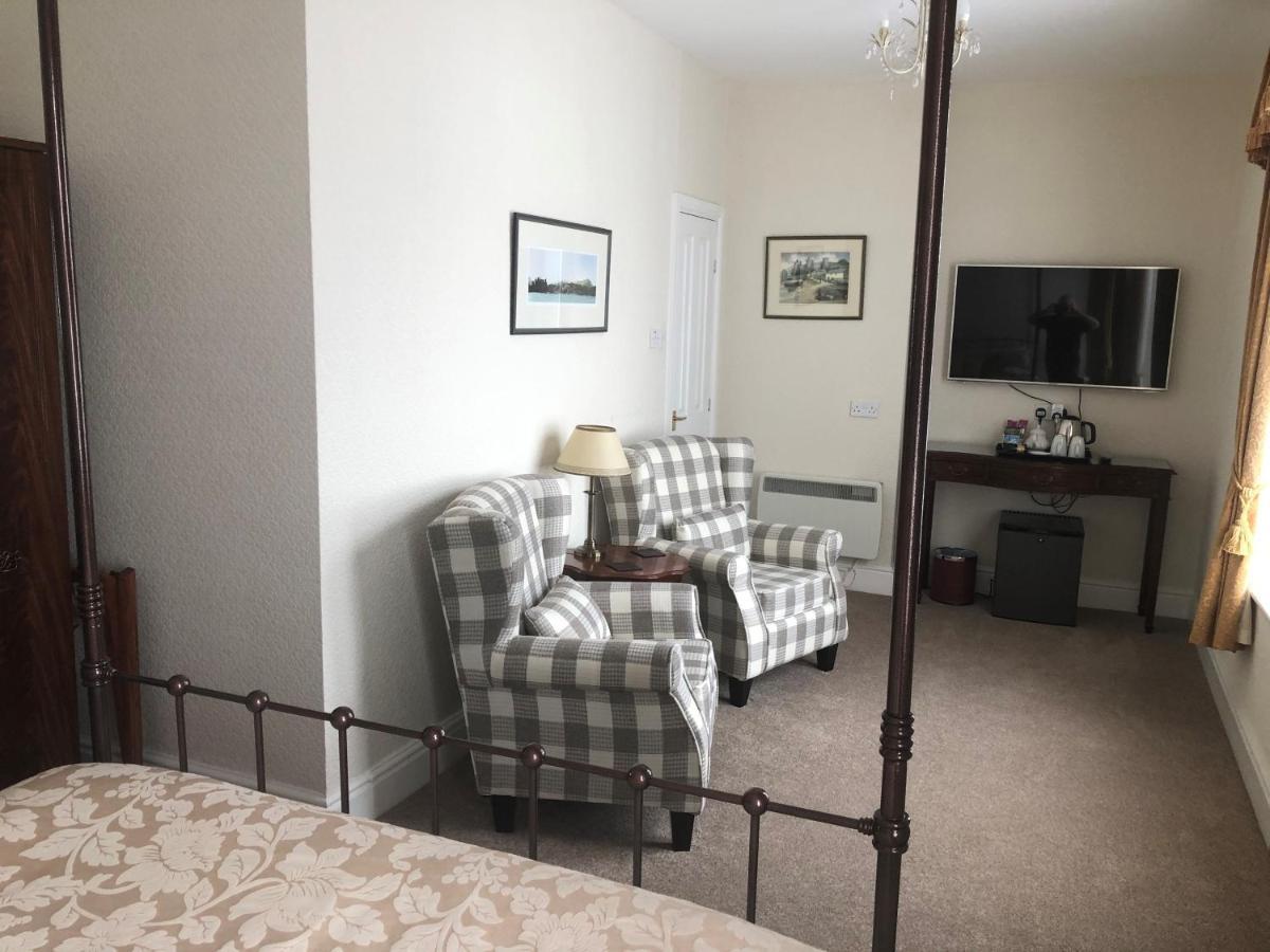 Adcote House (Adults Only) Hotel Ландъндо Екстериор снимка