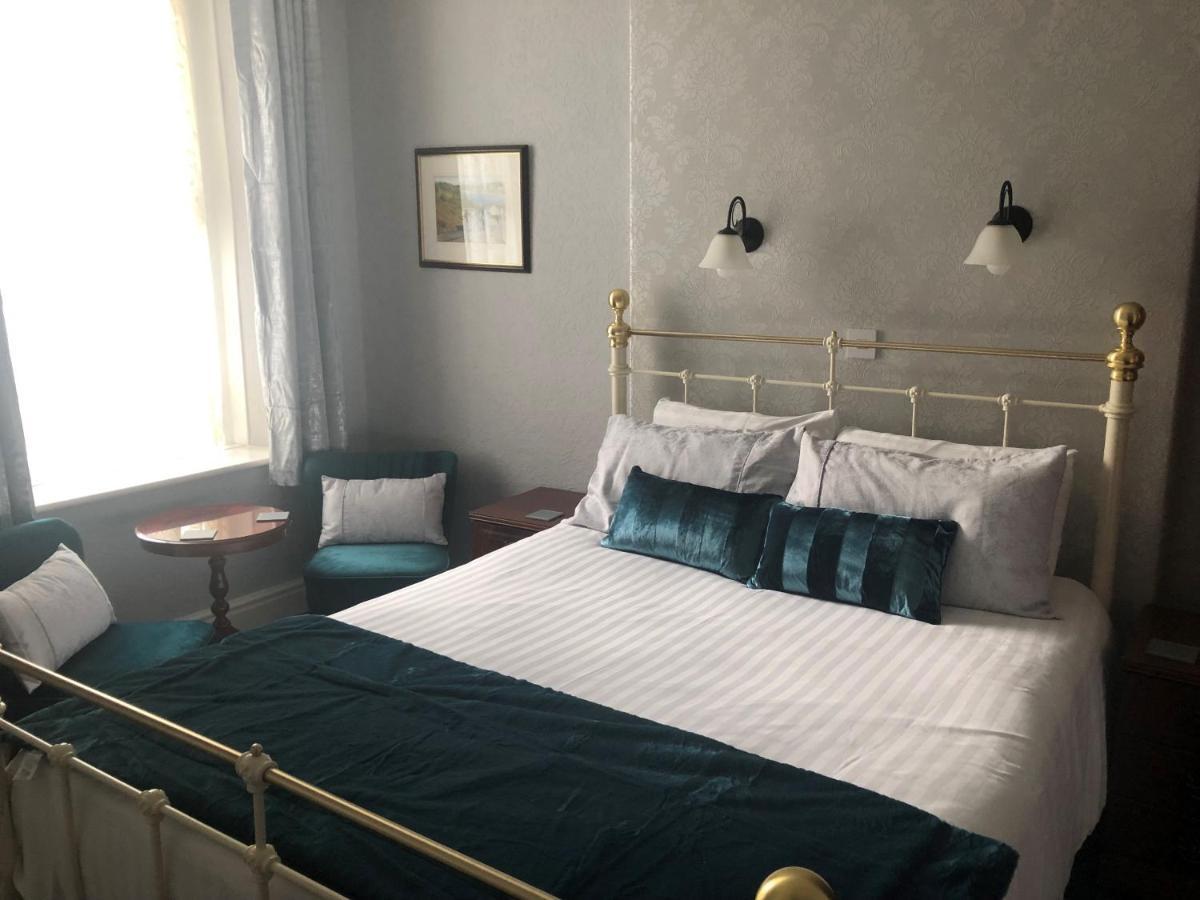 Adcote House (Adults Only) Hotel Ландъндо Екстериор снимка