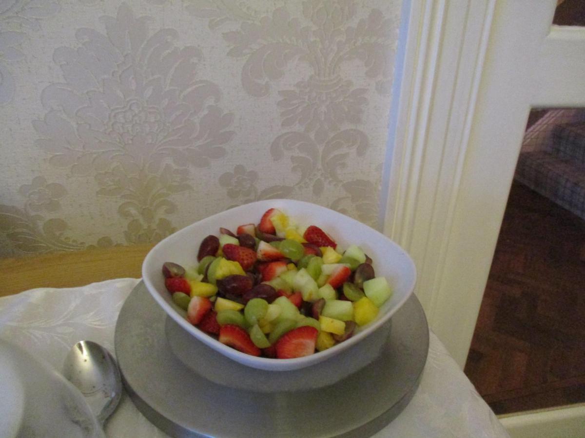 Adcote House (Adults Only) Hotel Ландъндо Екстериор снимка
